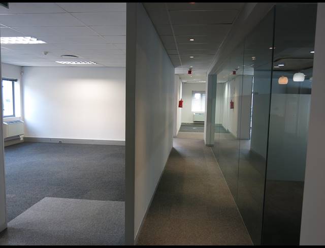 712M² OFFICE TO LET IN CENTURY CITY